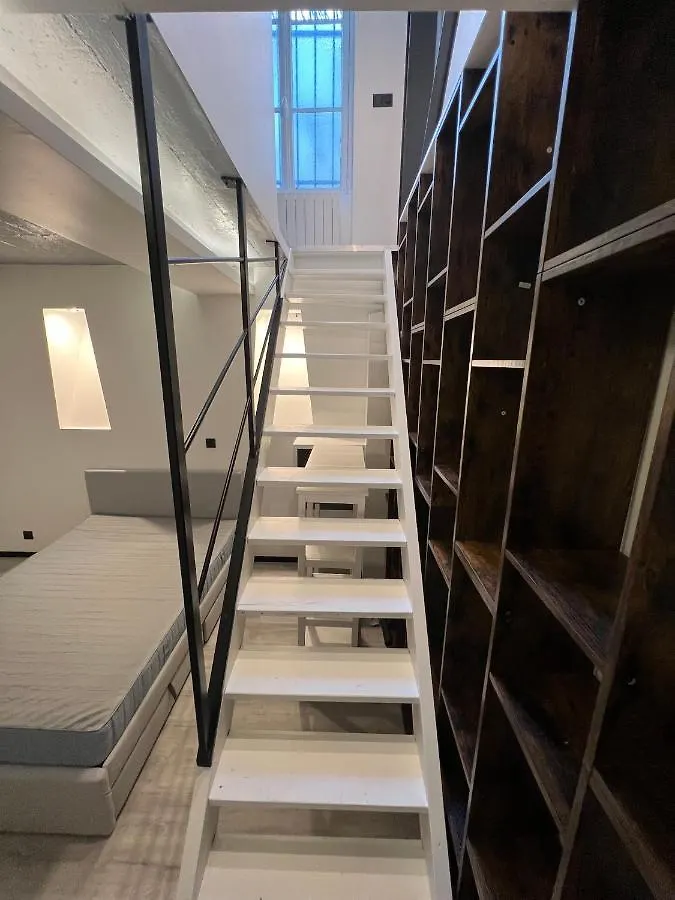 Pere Lachaise Apartment Paris France